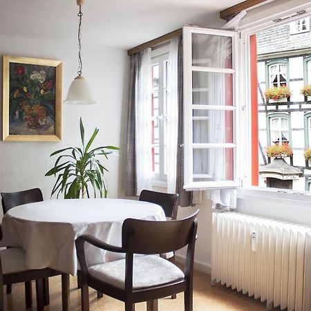 Hotel Flosdorff - Appartements Моншау Екстериор снимка