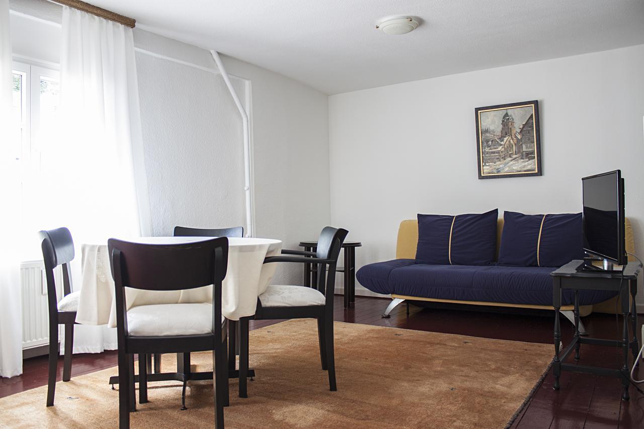 Hotel Flosdorff - Appartements Моншау Екстериор снимка